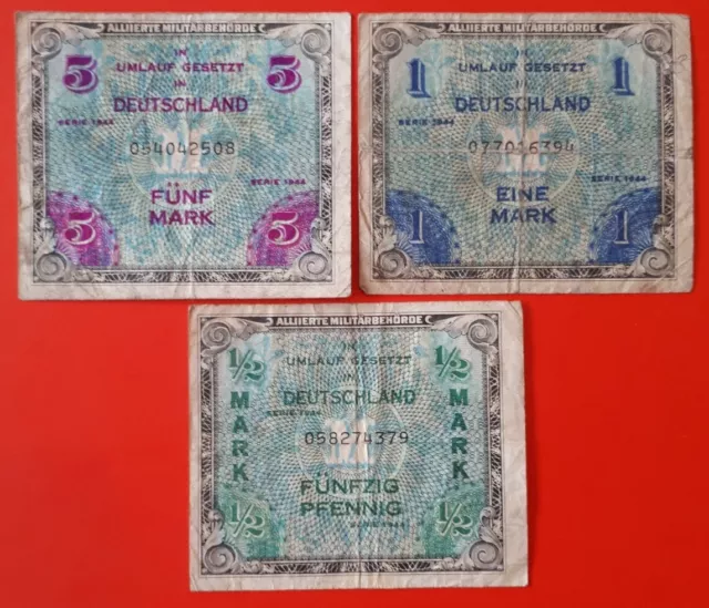 Konvolut: Fünf Mark 054042508,Eine Mark 077016394,Fünfzig Pfennig 058274379,1944