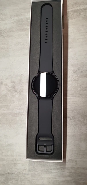 Samsung Galaxy Watch5 44 mm Boîtier Graphite avec Bracelet Graphite Montre...