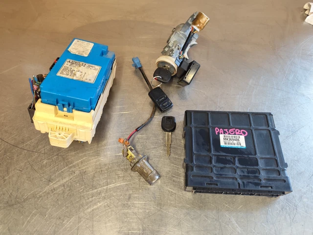 Kit Démarrage ECU Ford Focus 2 1.8i 2009 Keyless - Référence 7M51-12A650-AAB / 7M5T14014CMD - Occasion