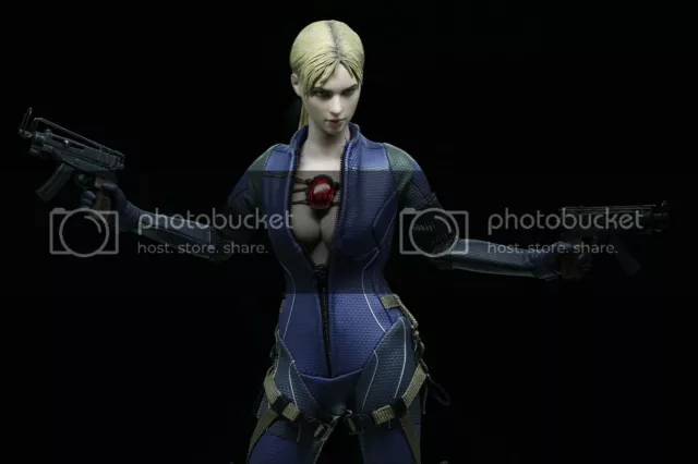 NEW Hot Toys 1/6 VGM13 Resident Evil 5 Jill Valentine Battle Suit