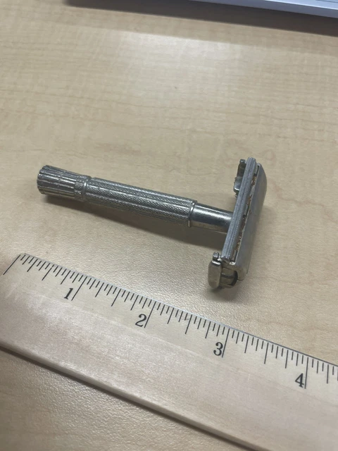 GILLETTE 1961 G2 Flair Tip Super Speed Double Edge Safety TTO Razor USA Nice