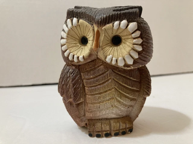 Vintage Artesania Rinconada Pottery OWL Figurine Uruguay Signed 3 1/2” Tall Vintage Artesania Rinconada Pottery OWL Figurine Uruguay Signed 3 1/2” Tall