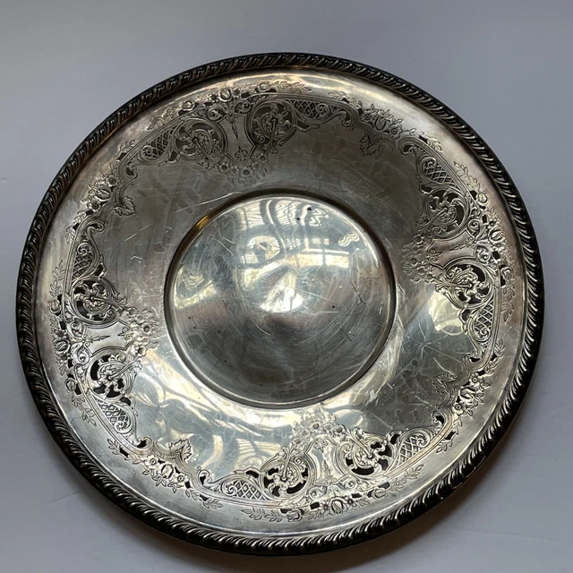 Wallace-Melford C6539 - Vintage 10" Serving Tray - Silverplate - Antique