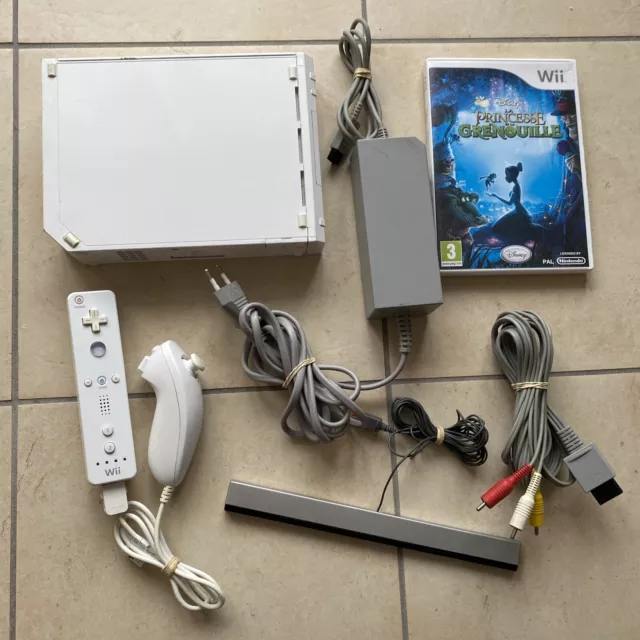 Console Nintendo Wii Blanche + Manette Wiimote Nunchuck+ Cables + Jeu Princesse