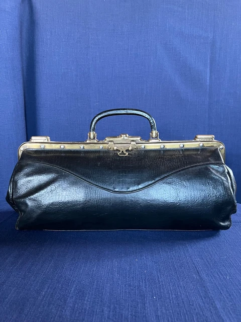 Schwarze Artzttasche um 1880 mit Echsenprägung Top Zustand