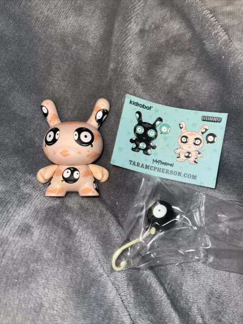 Kidrobot Dunny Wiggle Land Vinyl Figure 2012 Series Tara McPherson Complete New