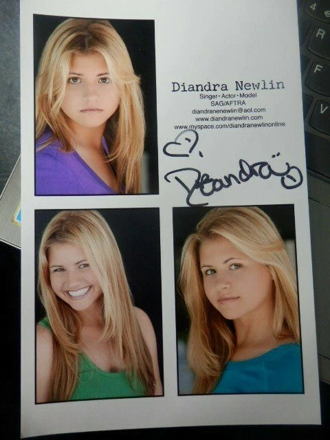 Diandra  Newlin  -  American Actress /  Singer   -  Autographed    Photo