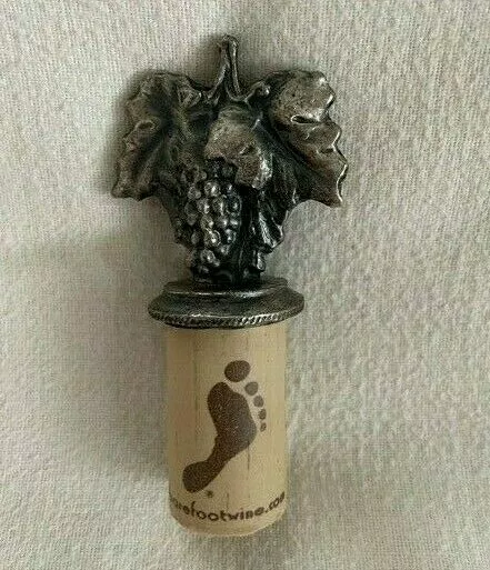 PEWTER WINE BOTTLE STOPPER Bar GRAPES LEAVES Barefoot Cork Vintage Collectible