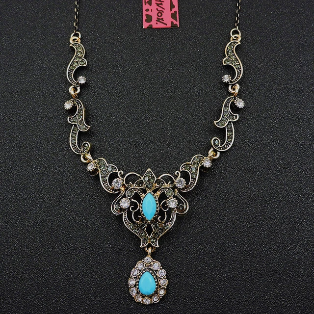 Betsey Johnson Blue Crystal Flower Water Drop Pendant Choker Chain Necklace