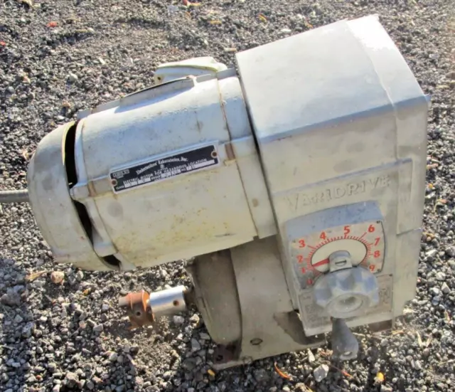 US Motors Varidrive VAVEFGR Gearmotor 3/4 HP MOTOR RPM 1800 Gear Ratio 4.06