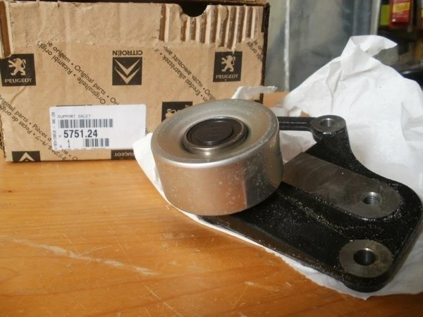 n°013 galet tendeur citroen xantia zx ref 575124 neuf