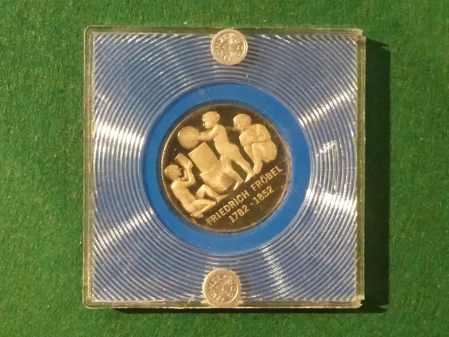 5 Mark DDR, 1982, Friedrich Fröbel, PP, original verplombt