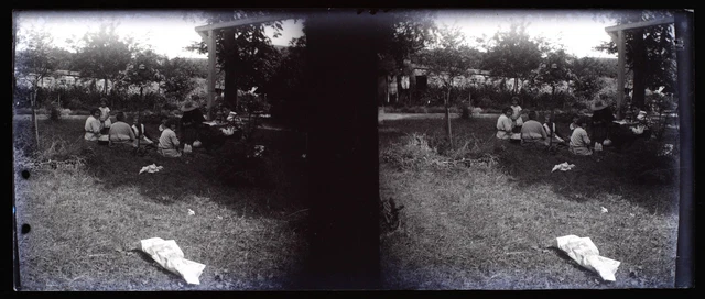 France Famille Maison Jardin c1935 Photo NEGATIVE Plaque Stereo Vintage V36L2n2