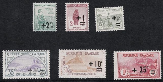 Station Charcot timbre T.A.A.F. poste aérienne N°135 non dentelé neuf