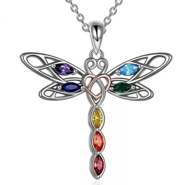 Damen 7 Chakra Dragonfly Irischer Knoten Insektenflügel Keltische Kristall Halskette