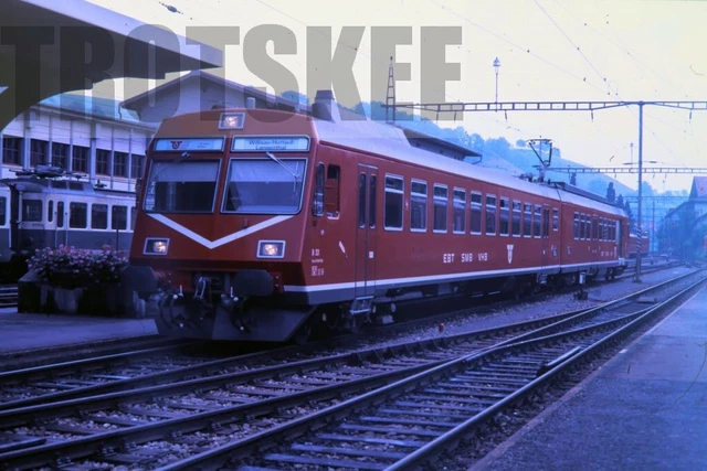 35mm Slide SWITZERLAND EBT Emmental Burgdorf Thun Electric Railcar 331 1985 Orig