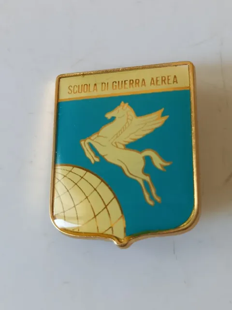 Distintivo  Scuola  Di Guerra Aerea   Aeronautica Militare