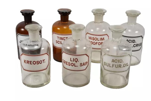 Chemie-Labor / Apotheke:  7 Alte Labor-Flaschen mit original-Etiketten