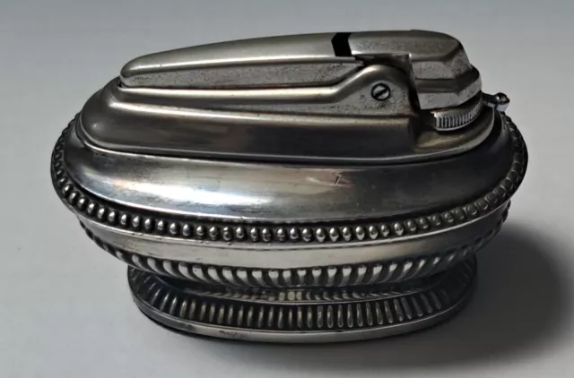 Briquet de table ronson en metal argente