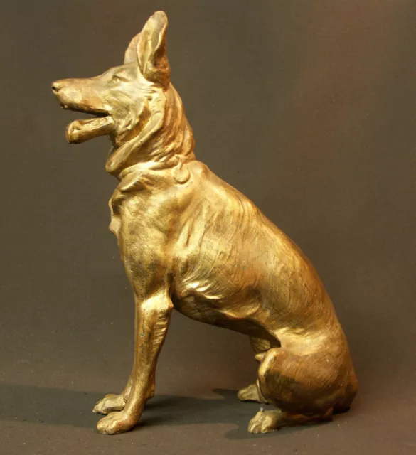 AA 19ème belle statuette en régule chien loup berger allemand assis 1.7kg25cm