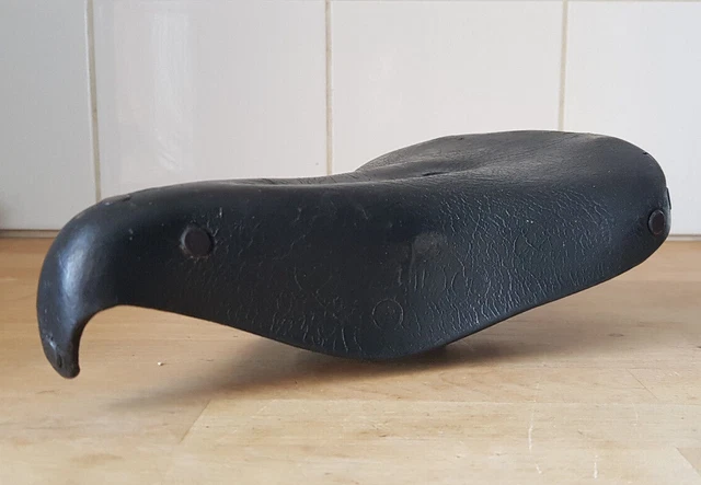 Hauteur de selle moto idéale pour 1m60 : guide complet