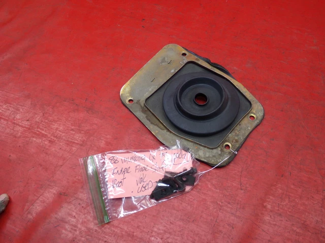 87-93 Ford Mustang 5 Speed Manual Inner Rubber Floor Shift Shifter Boot Surround