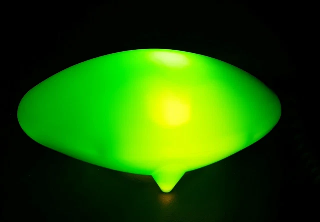 Lampe De Chevet Vintage IKEA Années 80 - Vert - Verre - Fabriquée En Hongrie