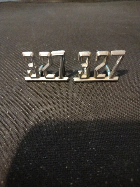 327 Front Fender Emblem 1965-1967 Nova Camaro Corvette Impala Chevelle Original