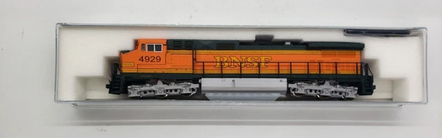 Kato N Scale 176-5902 GE C44-9W Burlington Northern Santa Fe BNSF #4929