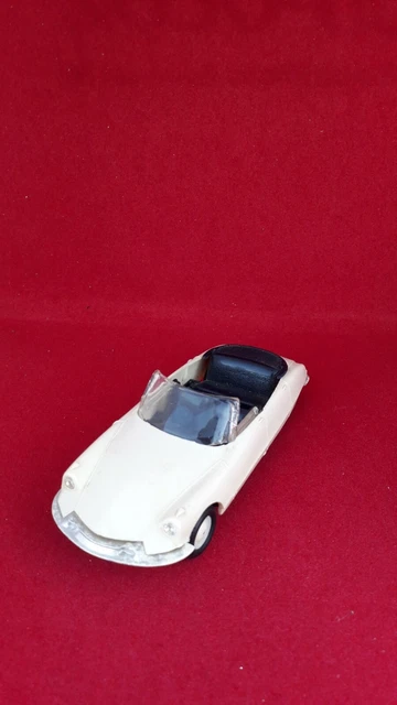 Train arrière complet Maserati Ghibli Train arrière complet Maserati Ghibli