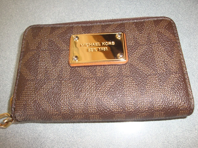 Nice Michael Kors Mk Logo Saffiano Leather Zip Around Wallet Wristlet 3.5"X5.5"