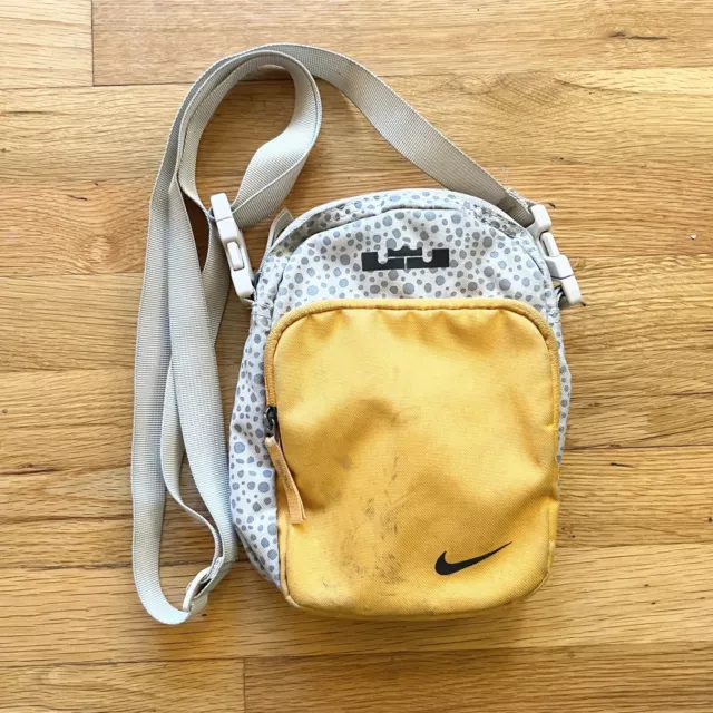Lebron nike heritage x atmos basketball crossbody bag 2025