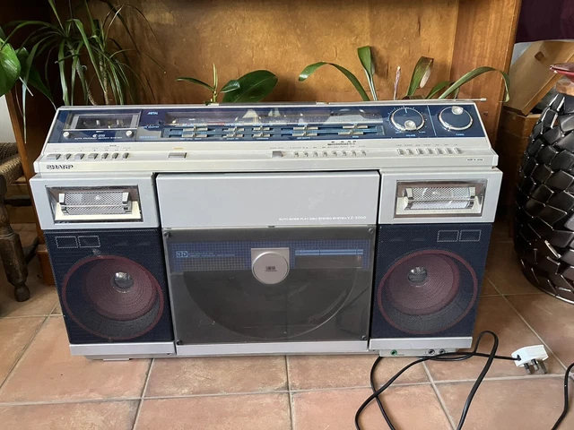 SHARP VZ-2000E RADIO & Cassette Work Fine / Turntable (see description ...