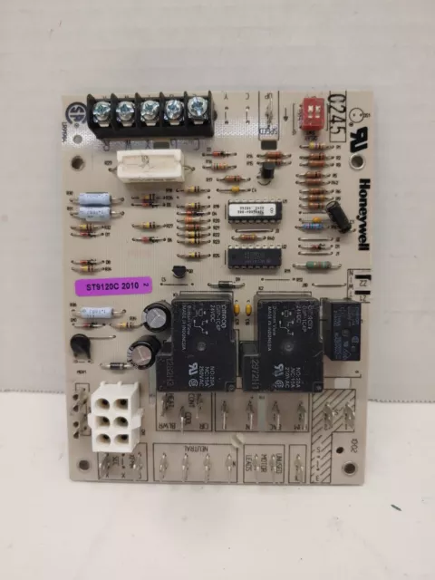 Honeywell ST9120C 2010 Furnace fan circuit Control board LR91984