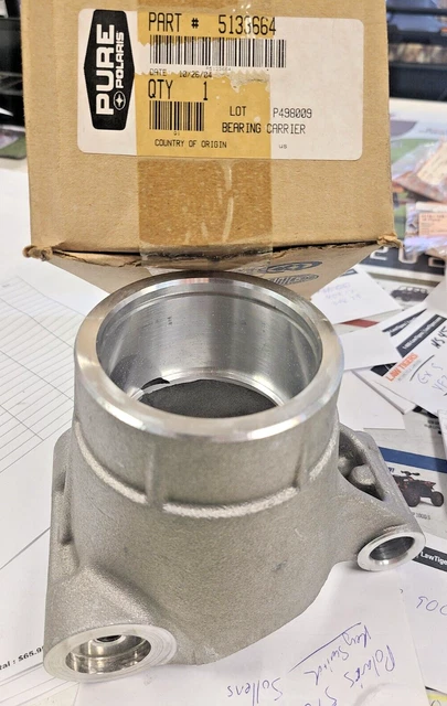 Polaris Sportsman Ranger Axle Carrier Knuckle Rear Left or Right 5134206 - NOS