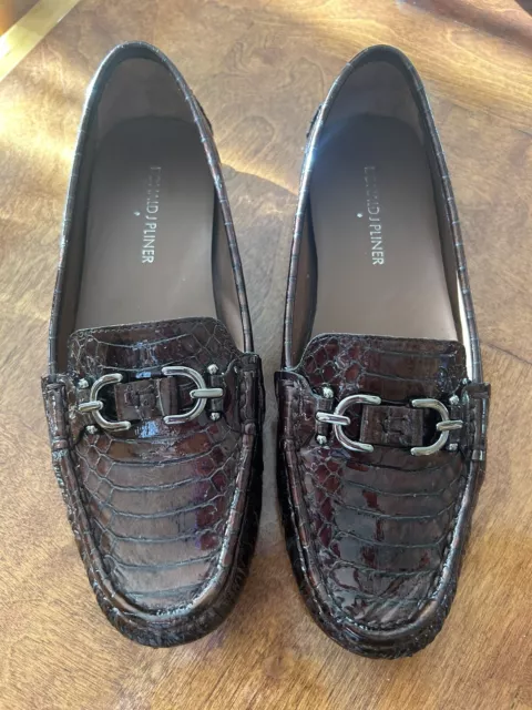 *Donald J Pliner* The VIKY Croc~Embossed Loafers~ Brown Sz 8M