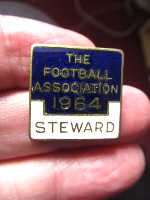 Fa Steward Emaille Abzeichen West Ham United V Preston North End 1964 Tassenfinale