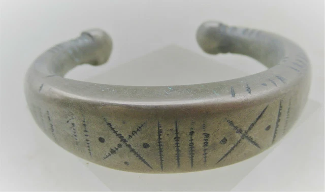 A53 Old Antique Islamic Ottomans Silvered Decorated Bracelet Seljuck
