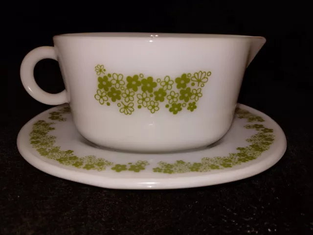 Pyrex Crazy Daisy Spring Blossom Gravy Boat And Under Plate Vintage