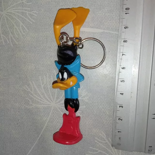 Figurine – porte clé -  Daffy Duck / Looney Tunes - guitare