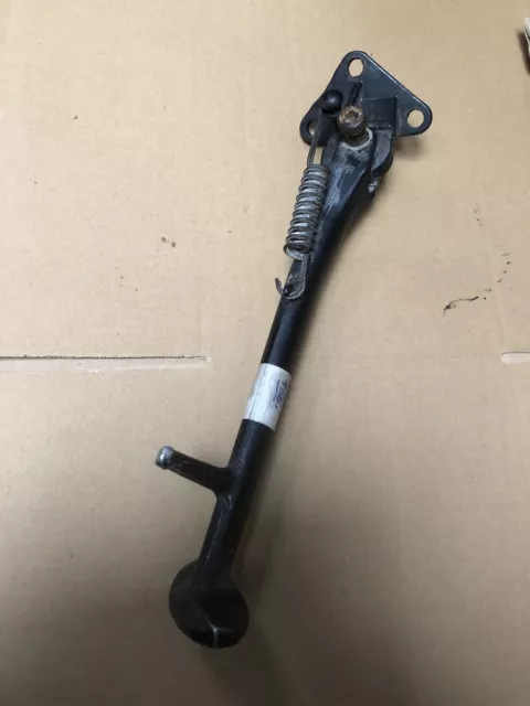 TRIUMPH SPRINT RS 955i SUPPORTO LATERALE supporto prop montaggio a molla