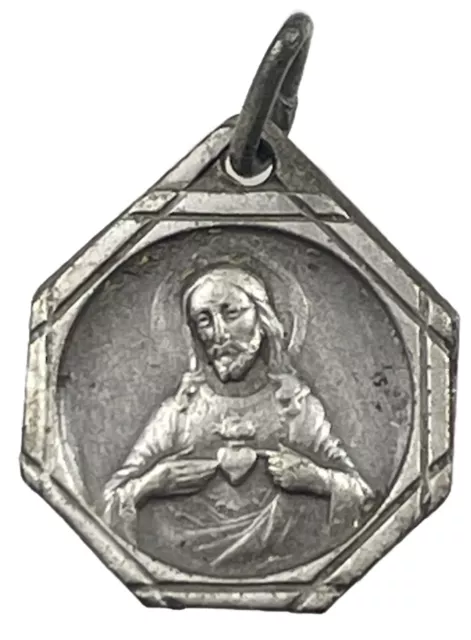 Pequeña Medalla Religiosa Vintage Católica Sagrado Corazón Jesús Tono Plata