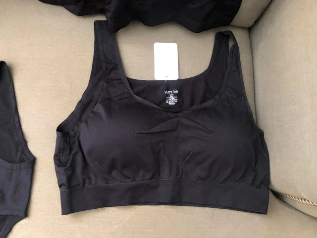 YUMMIE 5 PIECE Seamless Wardrobe Essentials BLACK w/ Scoop Neck BRA ...