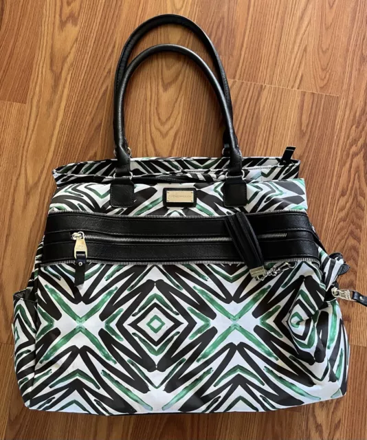Steve Madden Large Weekender bag Tote.  White With Black And Green Design.