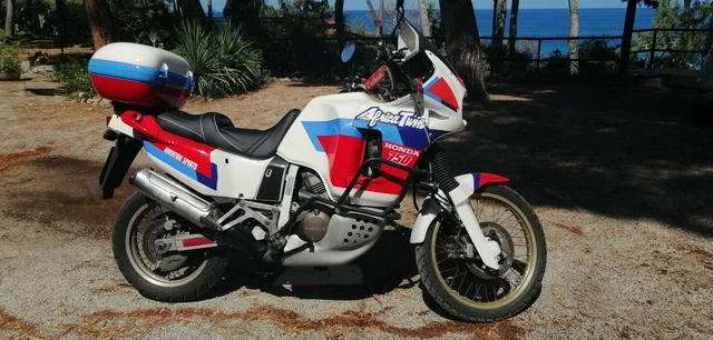 Honda Africa Twin RD04