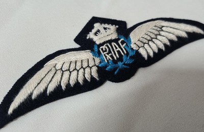 WW2 ROYAL AUSTRALIAN Air Force Pilot Uniform Replica Wings Badge Raaf £