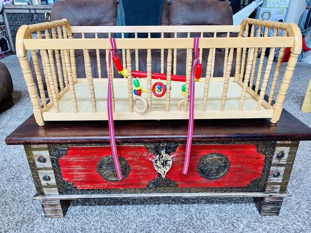 Vintage Natural Wood Jenny Lind Swinging Cradle Baby Bed Crib Bassinet
