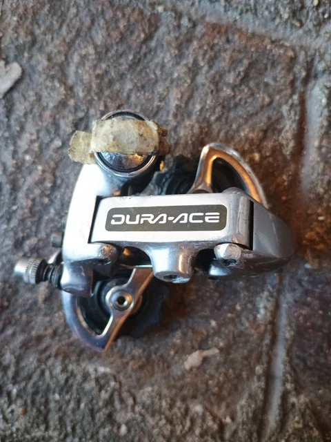 Dérailleur Arrière Shimano Dura Ace 7402 – 8 Vitesses – Pour Vélo Route – Occasion