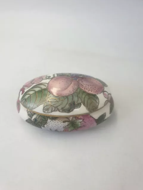 Chinese Toyo Porcelain Oblong Lidded Trinket Box Hand Painted Fruit Leaves Gold