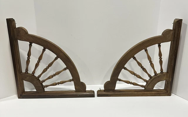 Soporte de ventilador de husillo de esquina de pan de jengibre victoriano de madera de 12" Waddell BR408